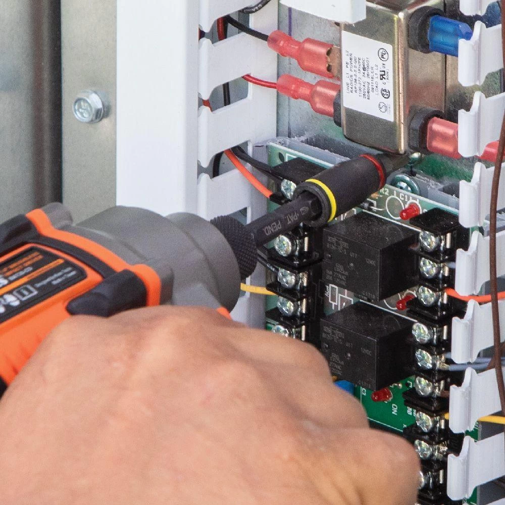 Klein Tools 2-Piece Flip Socket Set, 3" And 5" Lengths, Model 32768 - Image 9