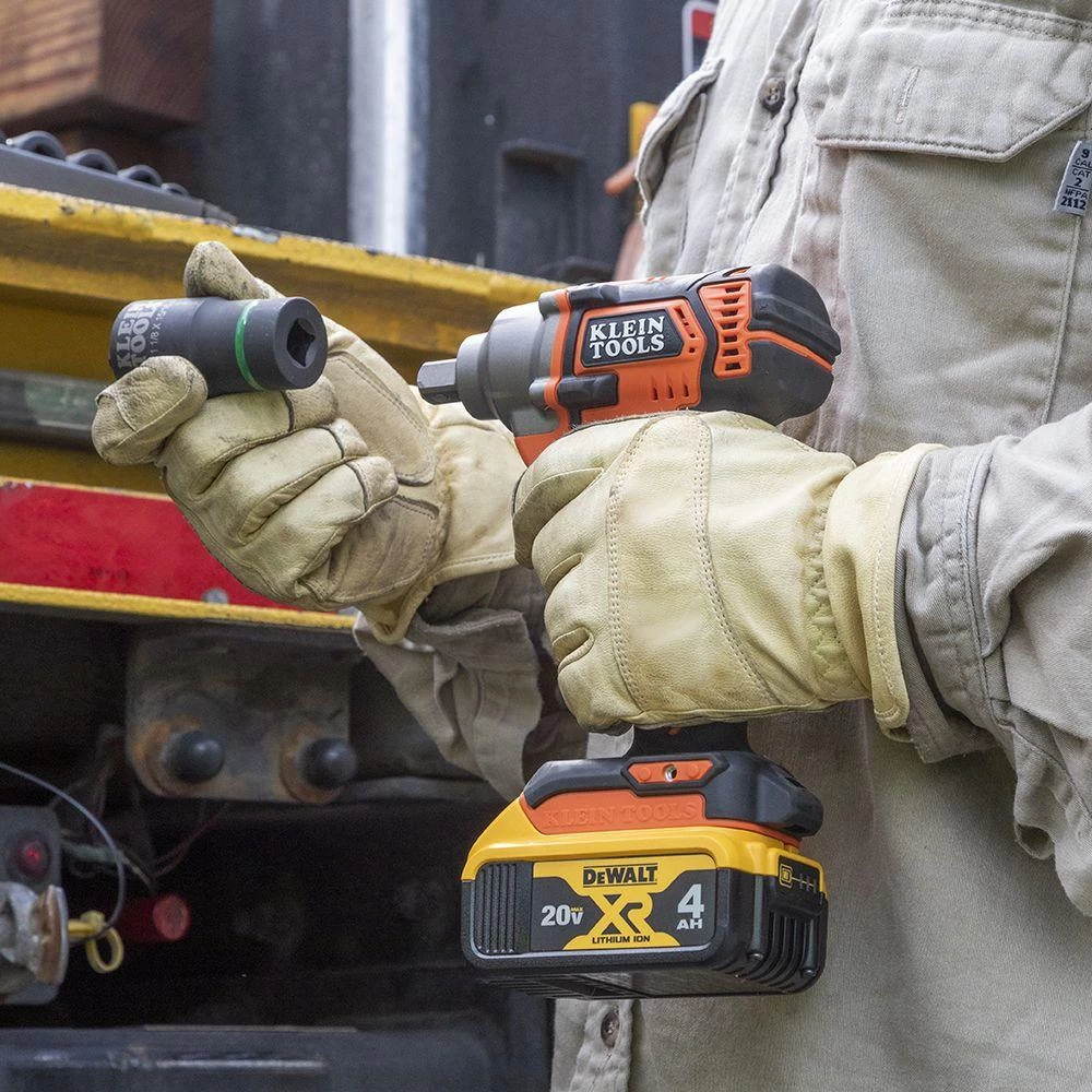 Klein Tools 2-in-1 Impact Socket, 1-1/8"x15/16", Model 66066* - Image 3